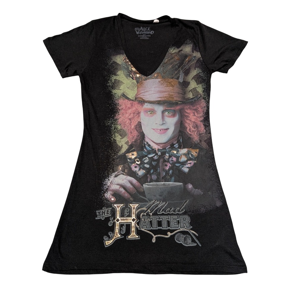 Disney T-Shirt Women Small Black Mad Hatter Alice in Wonderland Graphic V-Neck